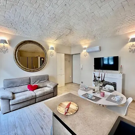 Chic House Near The Castle